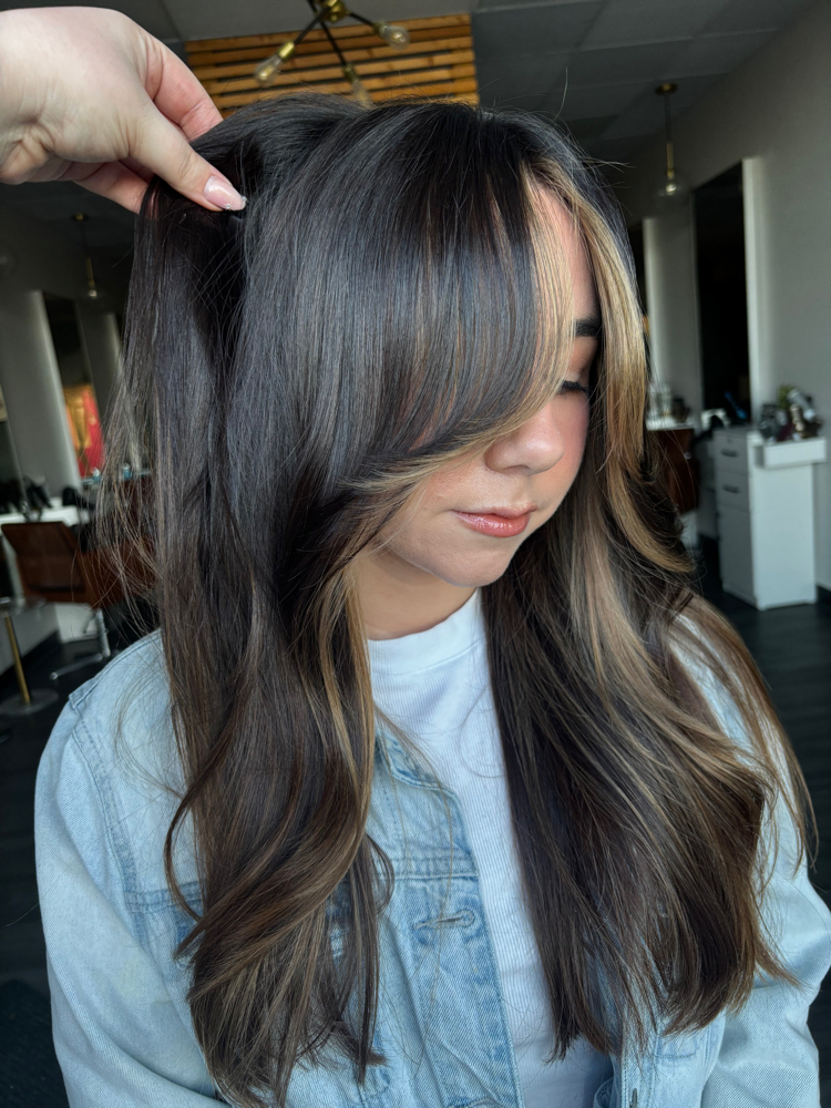 Mini Highlight at Hues Salon in Newport News, VA