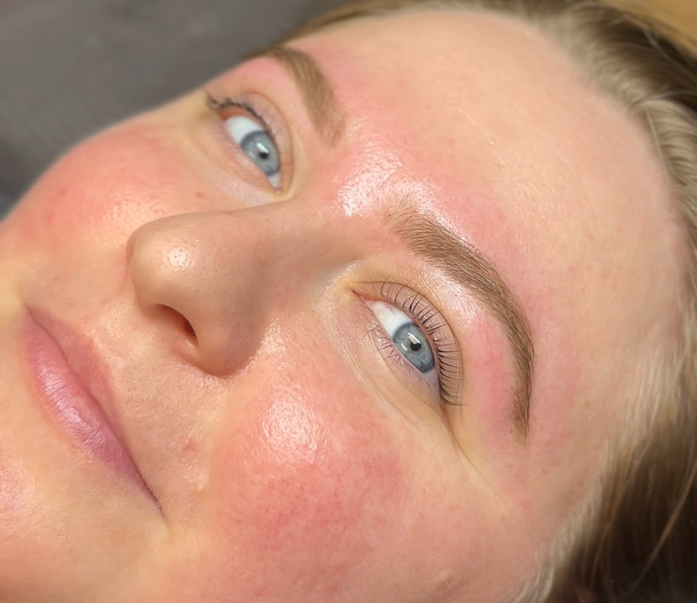 Brow Tint