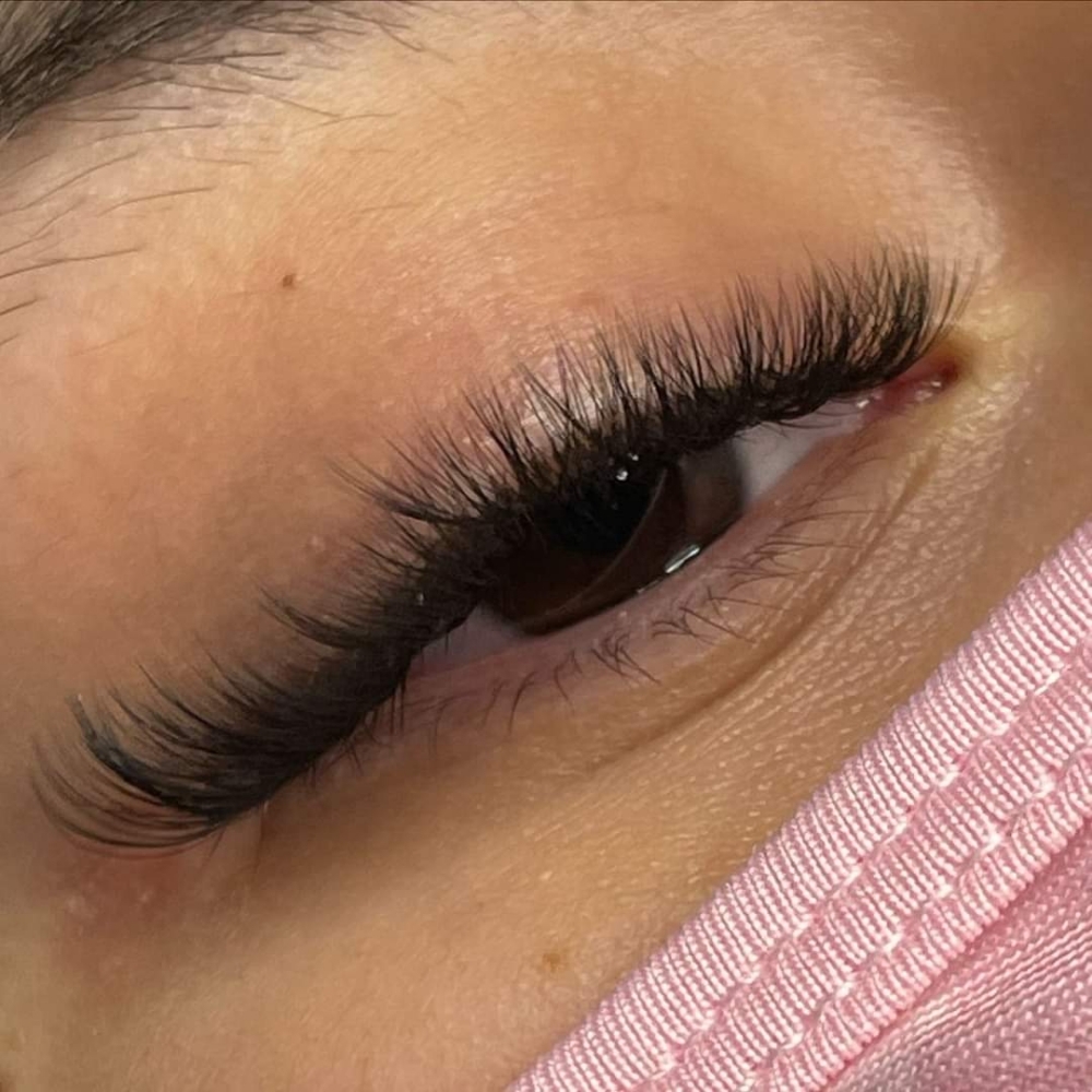 Eyelash Tinting at Designs by DeDe in Winter Haven, FL
