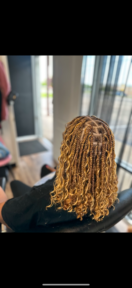 Boho Knotless Bob