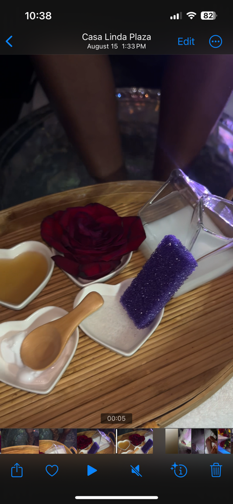 Milk & Honey Pedi