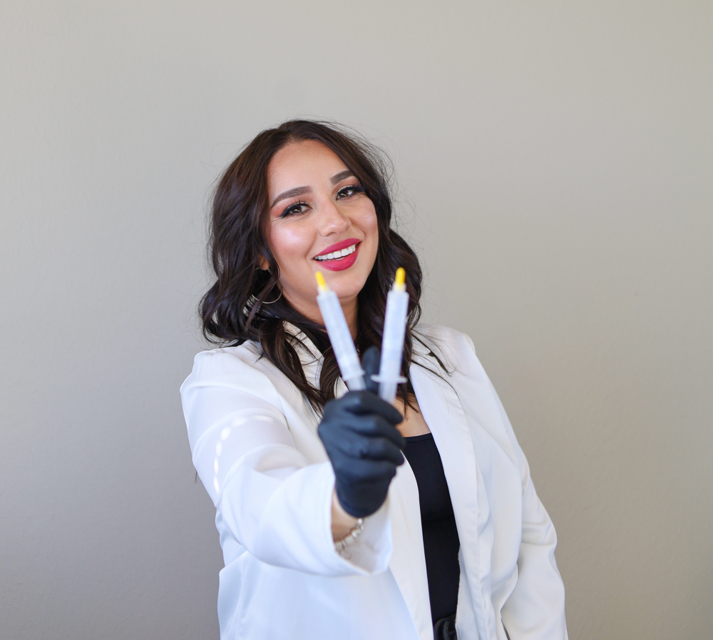1.5 HR TEETH WHITENING