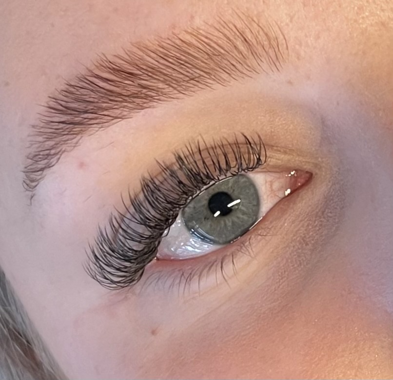 Classic Lash Extensions