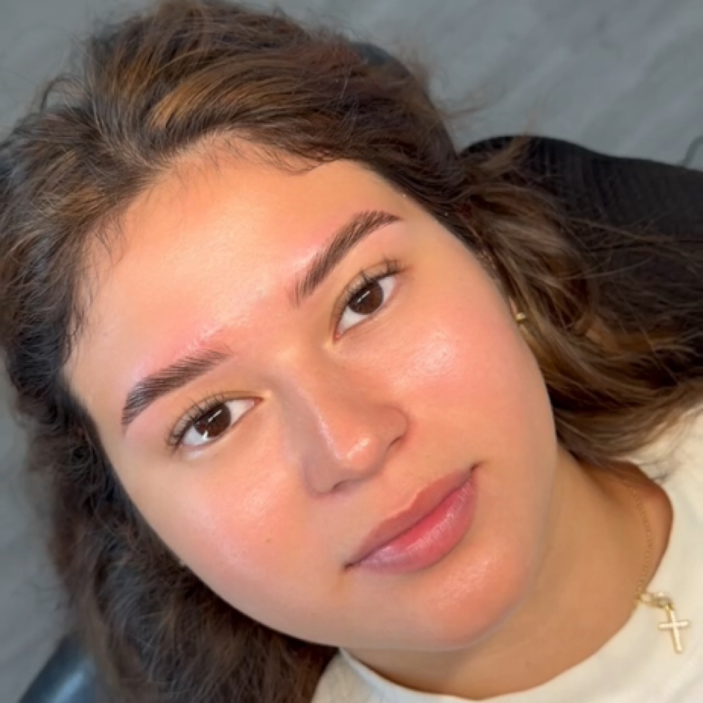 Browlynx Signature Experience at ASHLASHBEAUTYY Studio in Waldorf, MD