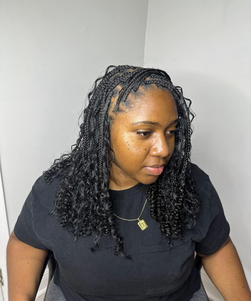 Knotless boho bob