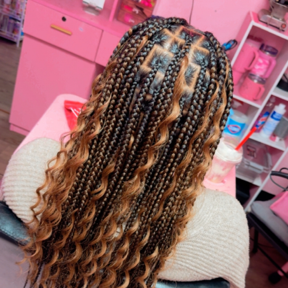 Medium Braids at Mejko braid studio in Long Beach, CA