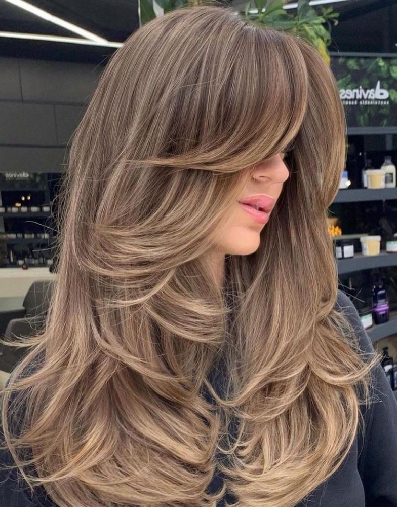 A Desighner Womens Haircut