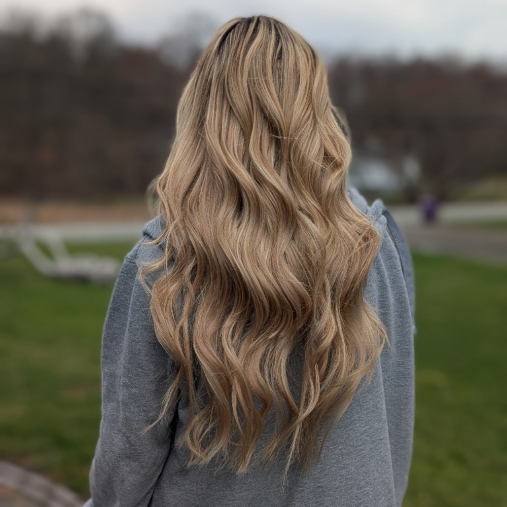 Weft Extension Instal/Move Up at Jealousy Salon in Pittsburgh, PA