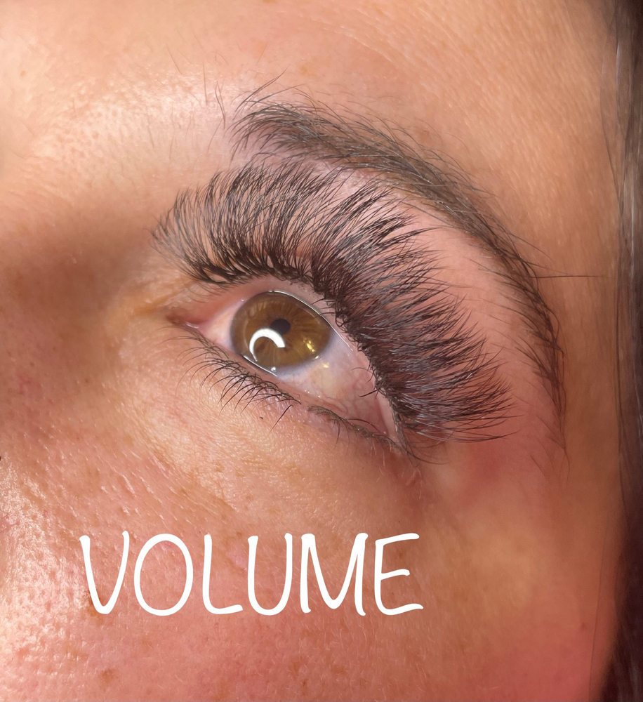 Volume Lashes