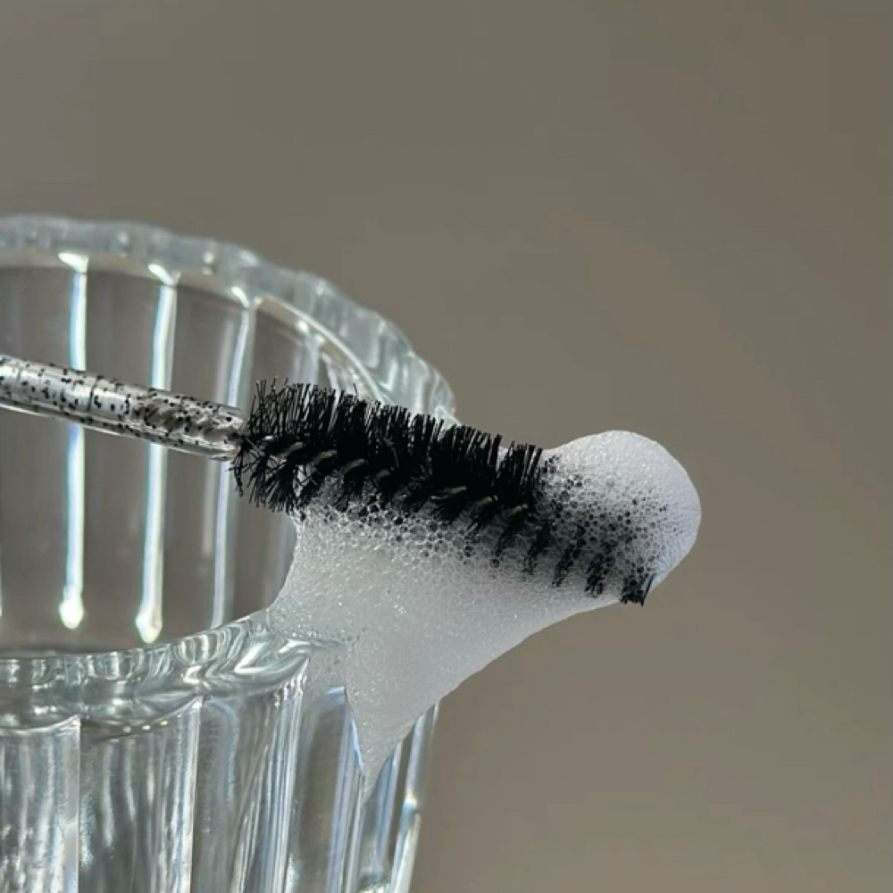 Lash Removal at Reviere Beauty-lash & brow bar in Pomona, CA