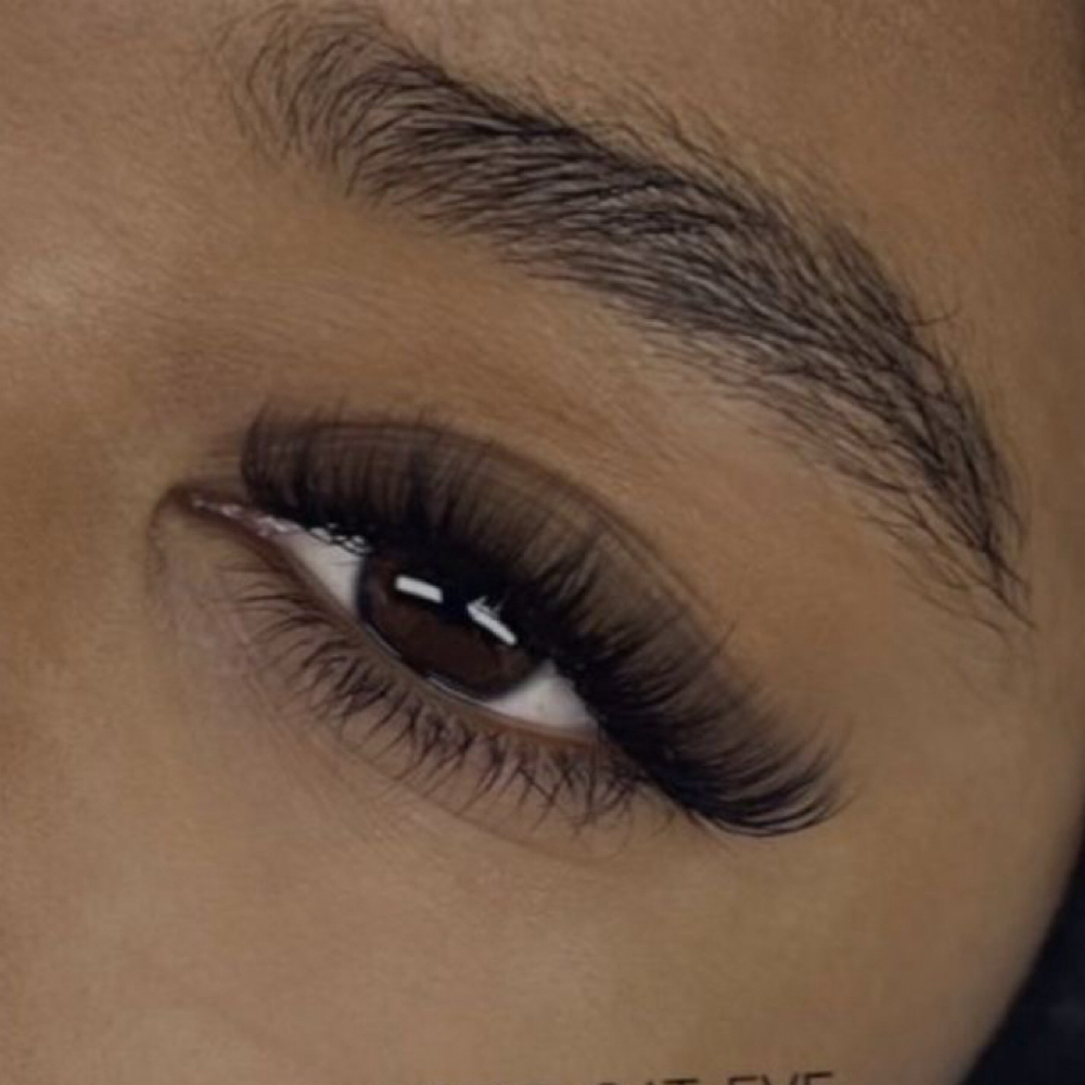 Hybrid Lash Extensions at Ikonic Aesthetic Lounge in Asheboro, NC