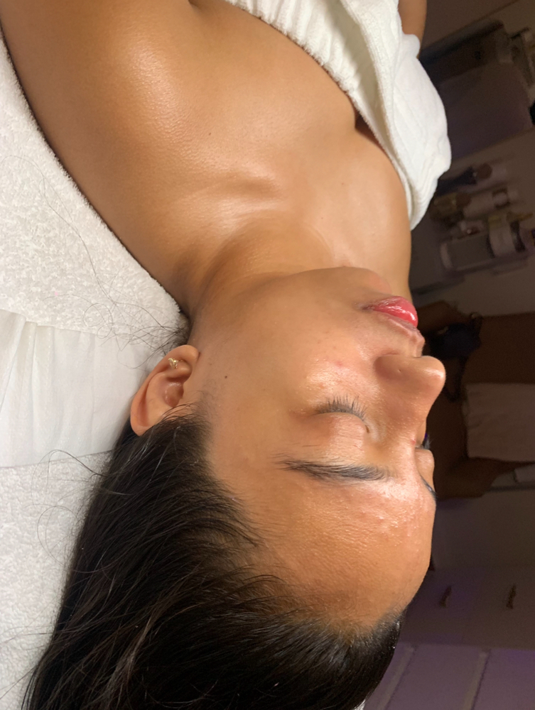 GO & GLOW FACIAL