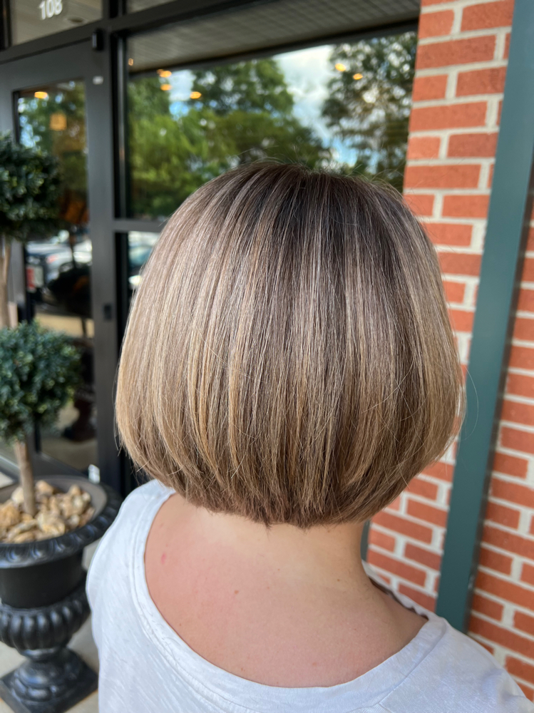 Womens Hair Cut And Style