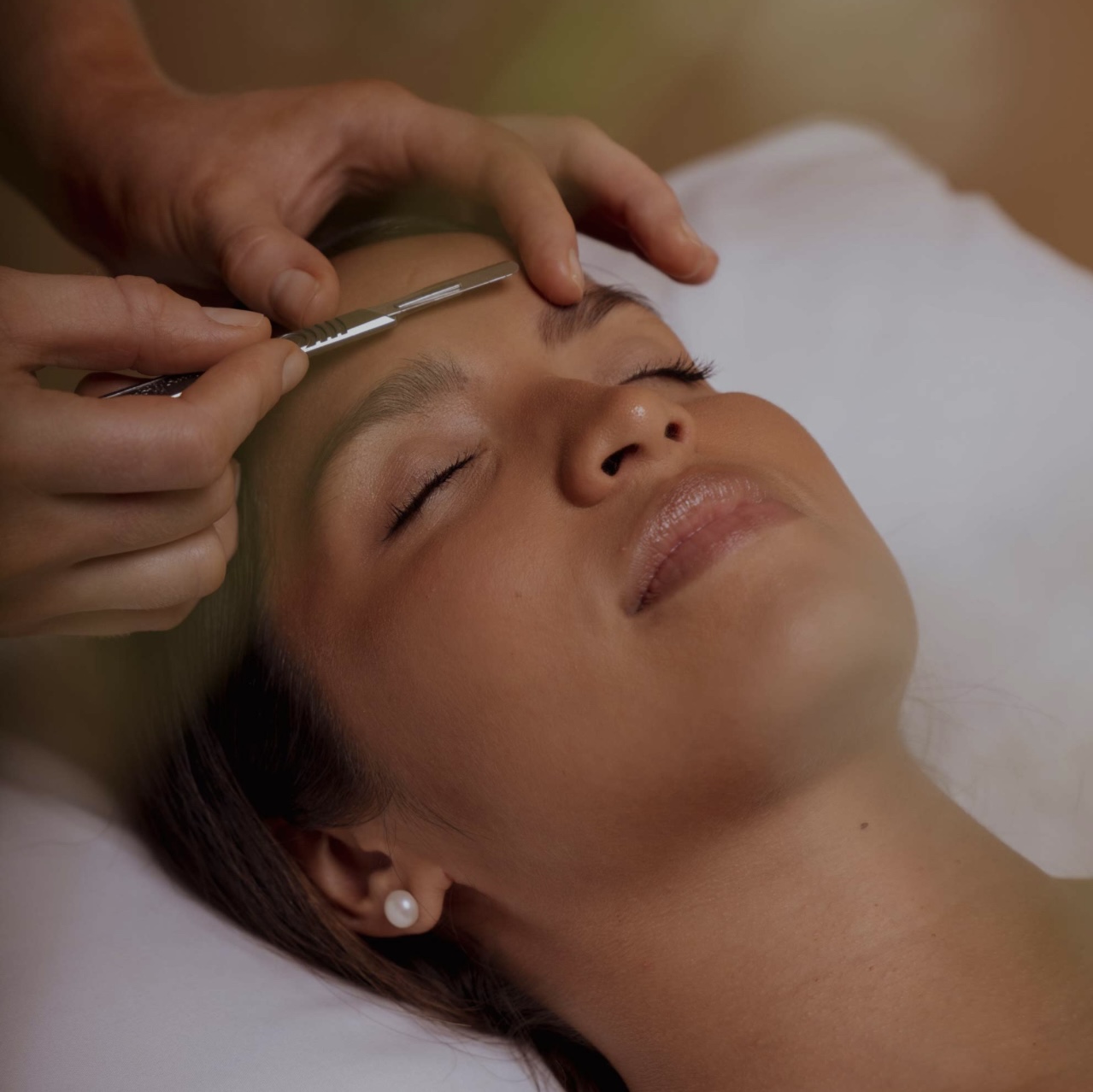 The Flawless Dermaplane Facial