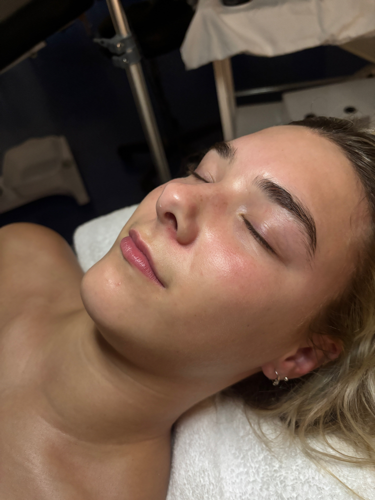 Signiture Facial “The Werks”