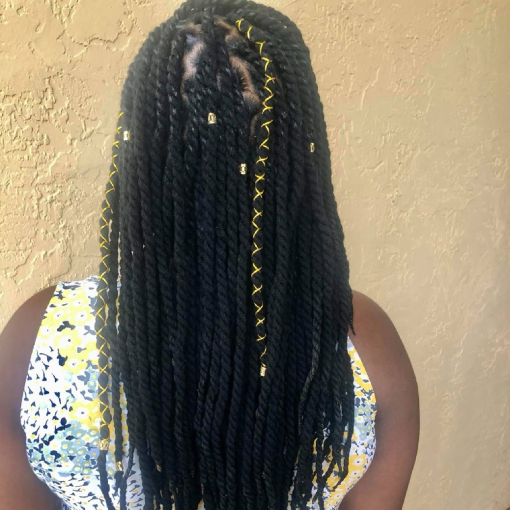 Yarn 🧶 at H& R Beauty Spot in Oakland Park, FL