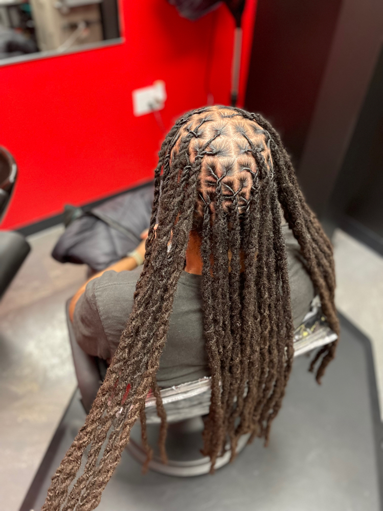 Extra Long Retwist And Simple Style