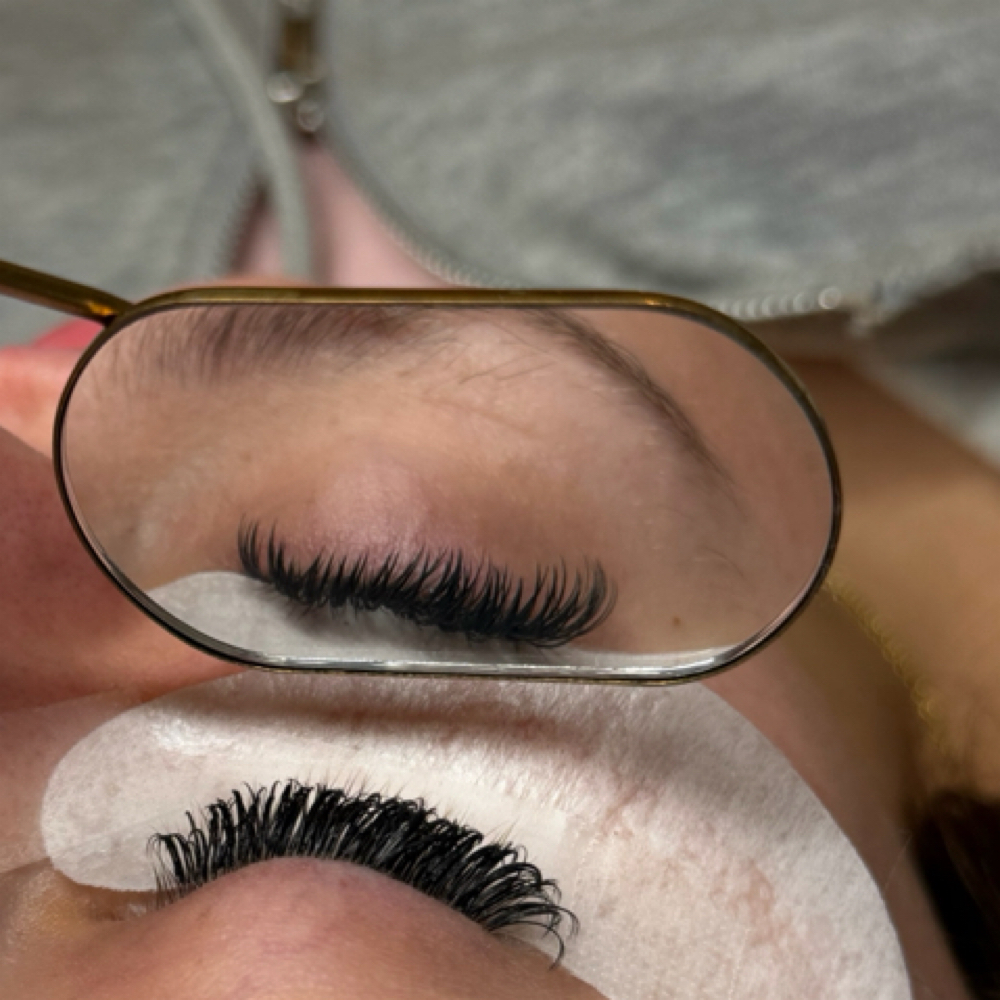 Fill Ins (lashes) at A Dose Of Beauty in Beattyville, KY
