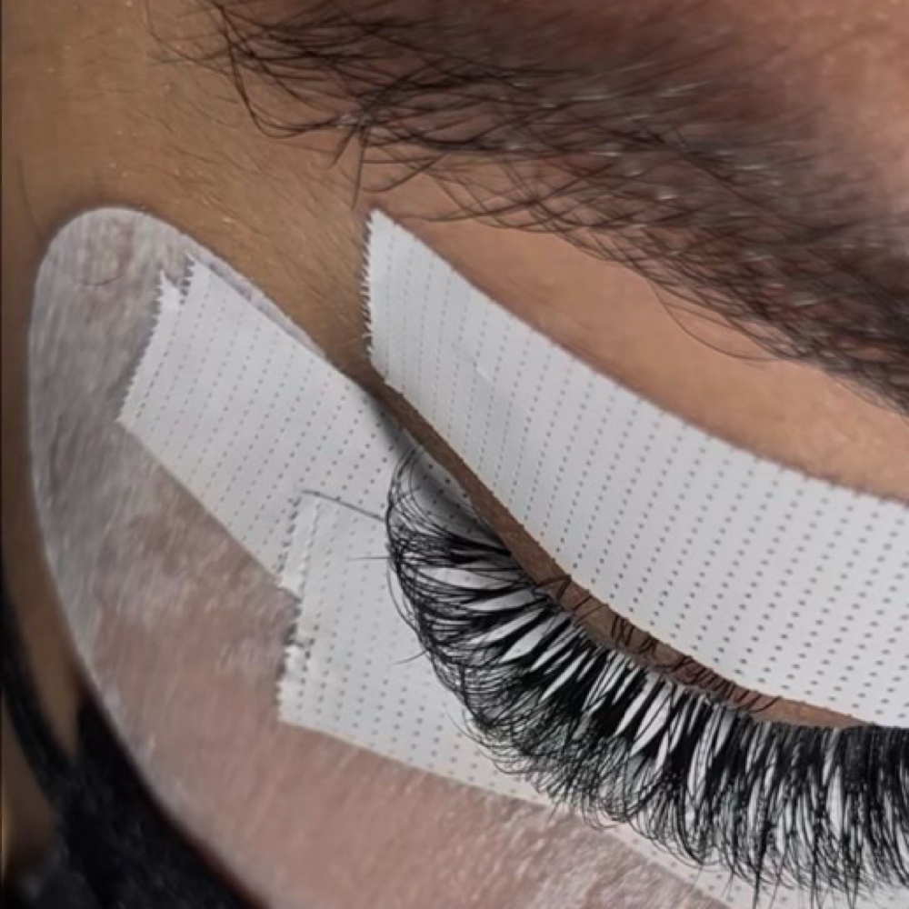 Volume Sets Refills at The Esthetics Lounge in Houston, TX