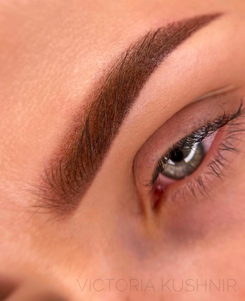 Ombre Brows touch-up