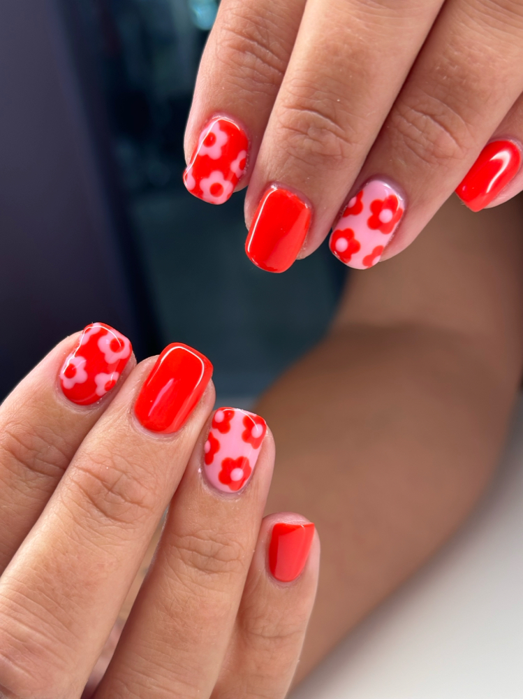 Gel Manicure With Nail Art