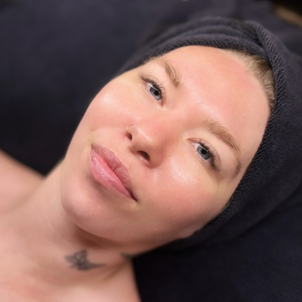 Solairé Signature Facial at Solairé Skin in Saint Hedwig, TX