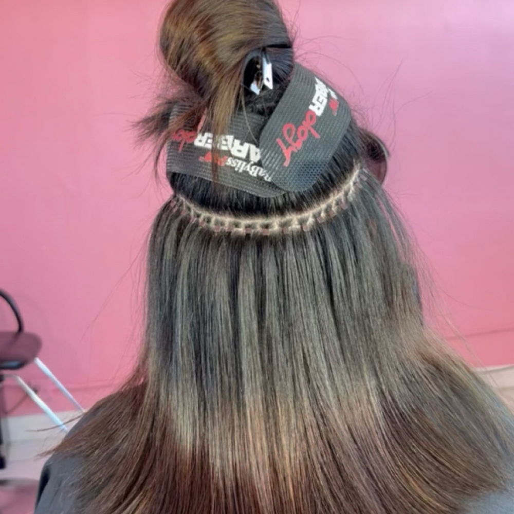 Single Weft Microlink at Illustrious Glam in Los Angeles, CA