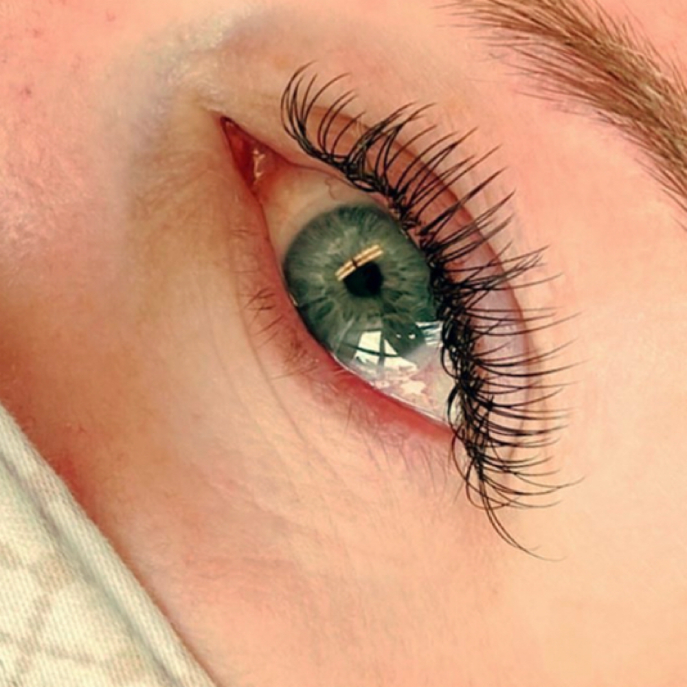 Classic Eyelash Extensions at Vix’ Beauty Room in Thornton, CO