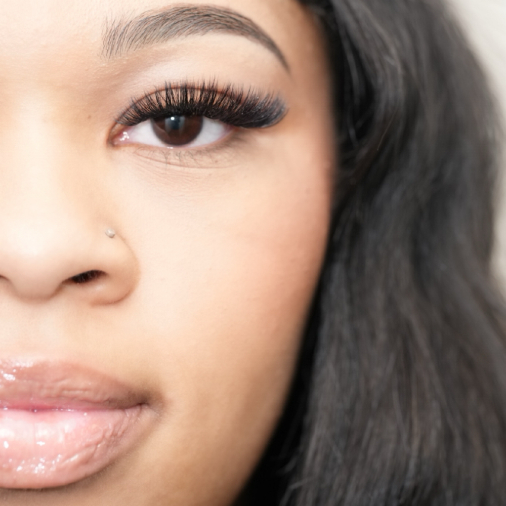 NYC Full Set Special at Loving My Lashes in Brooklyn, NY