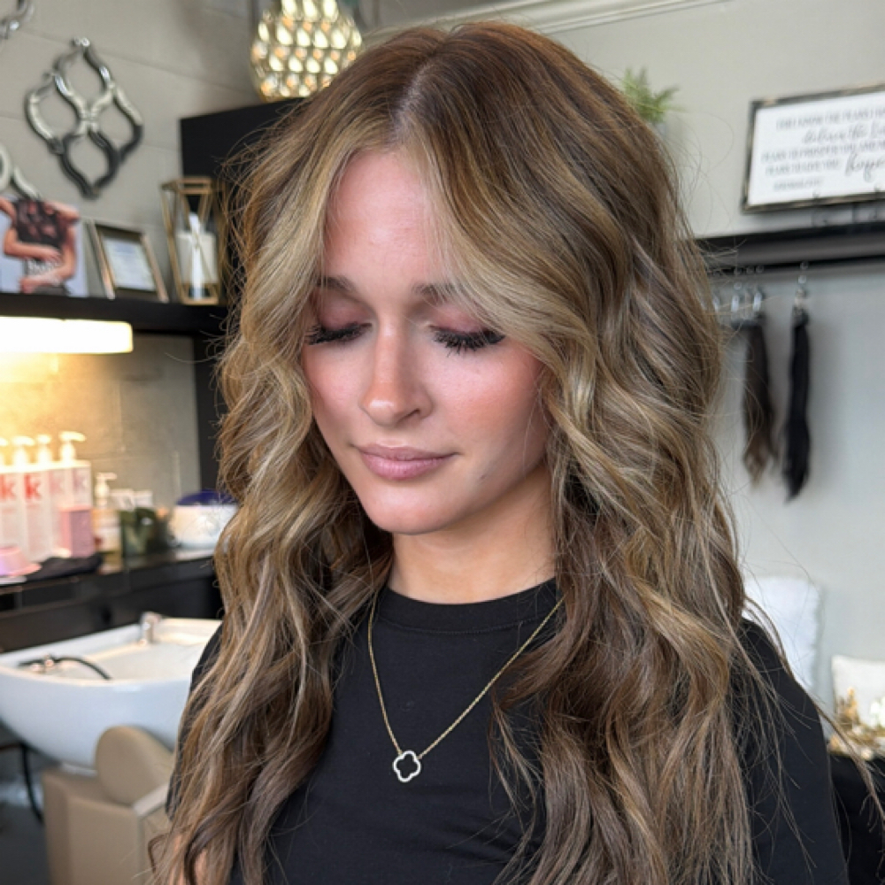 Partial Lowlight at Hairbymakenzierae_ in Smithville, TN
