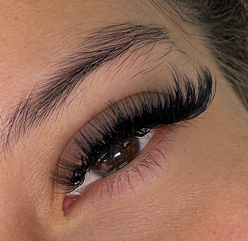 Estrella Set 🌟(wispy volume)