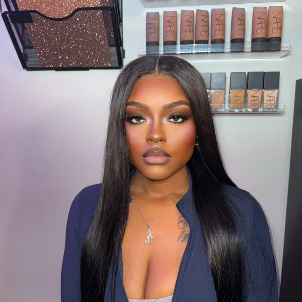 Luxury Travel Makeup at Wayne Kash in Hazel Park, MI