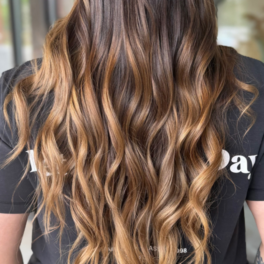 Barrel Curls at Zemiiglambeauty in Whiteville, NC