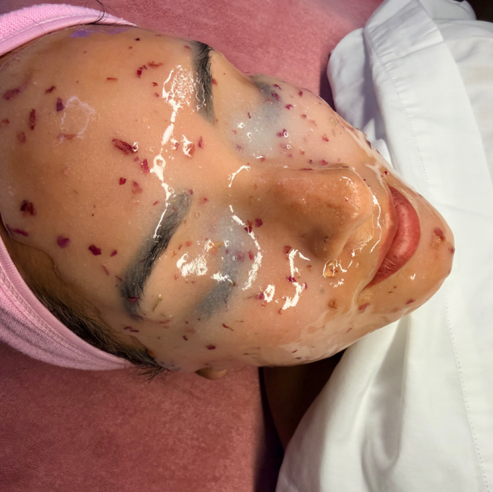 Hydrofacial Special w/ Jelly Mask! at Smart Set Beauty in Chula Vista, CA