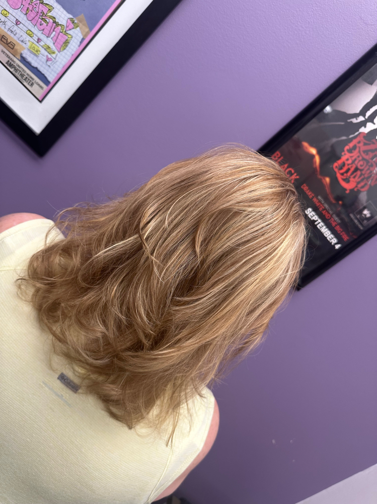 VIP  Root Touch Up And Lighten
