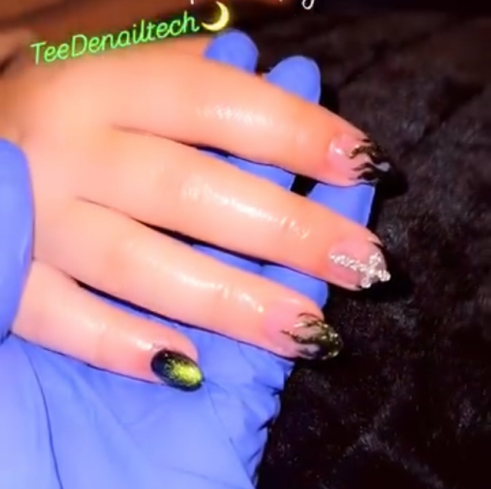Cat Eye Polish at TeeDeNailTech in Pensacola, FL
