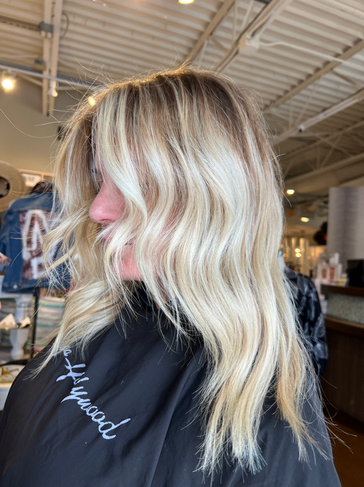 Full Balayage + Blowdry