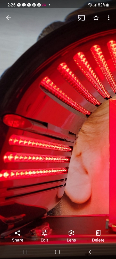 LED Light Therapy Facial