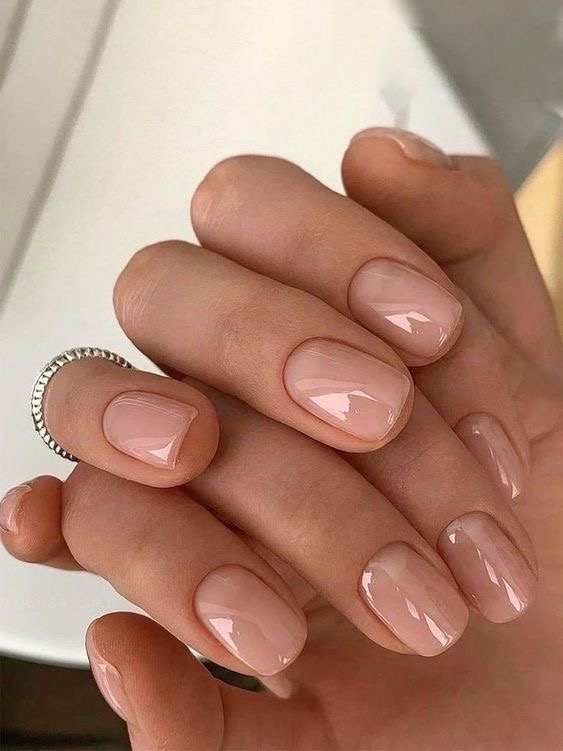 Signature gel manicure