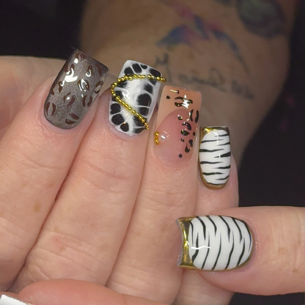 Tier 3 Art at Nayaa’s Nails in La Moille, IL