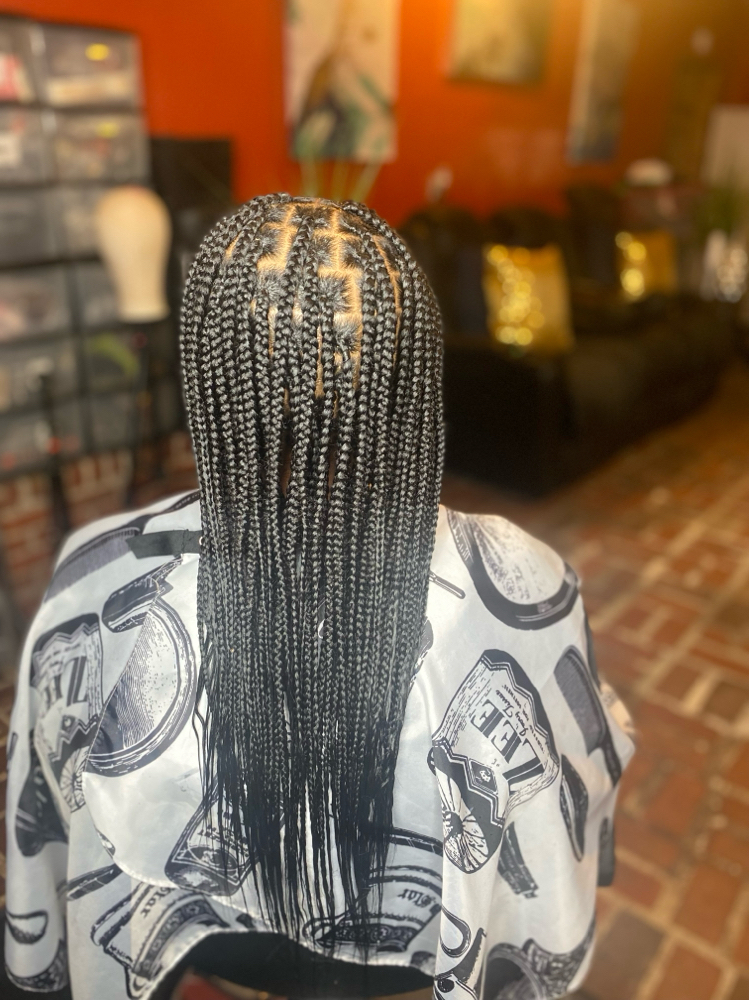 20” Small/Med Box Are Knotless