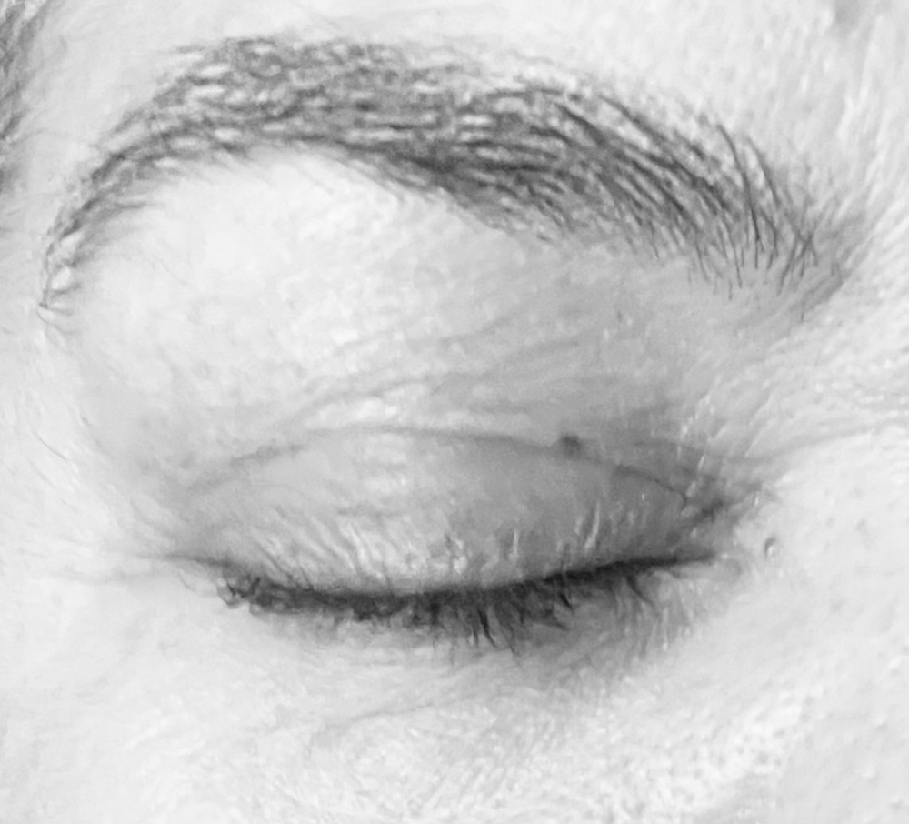 Threading Eyebrow