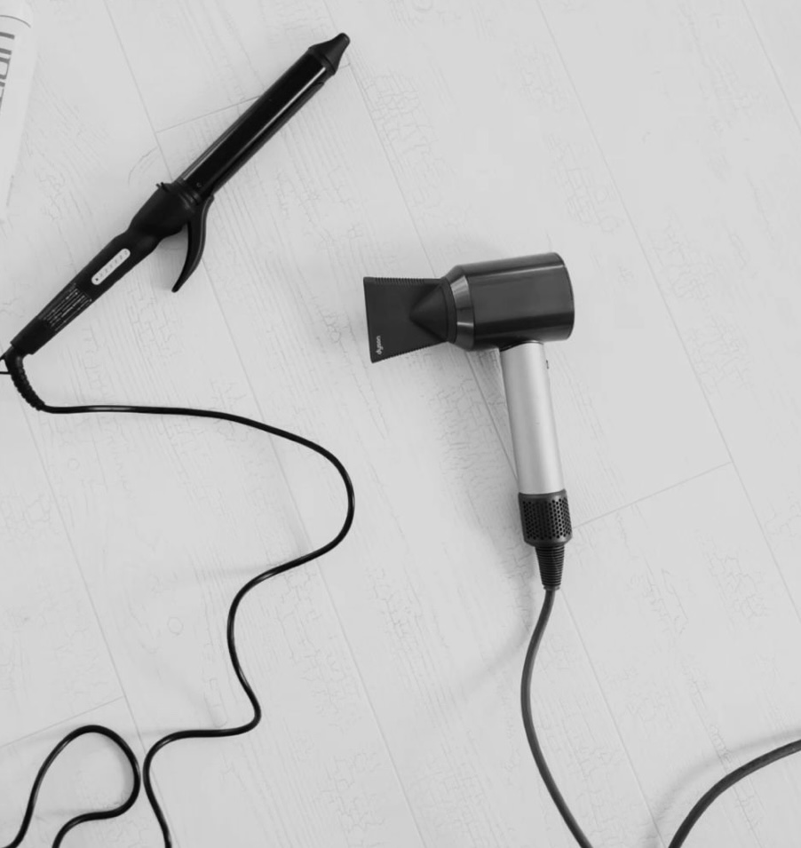 Hair Straighten/Hair Curling.