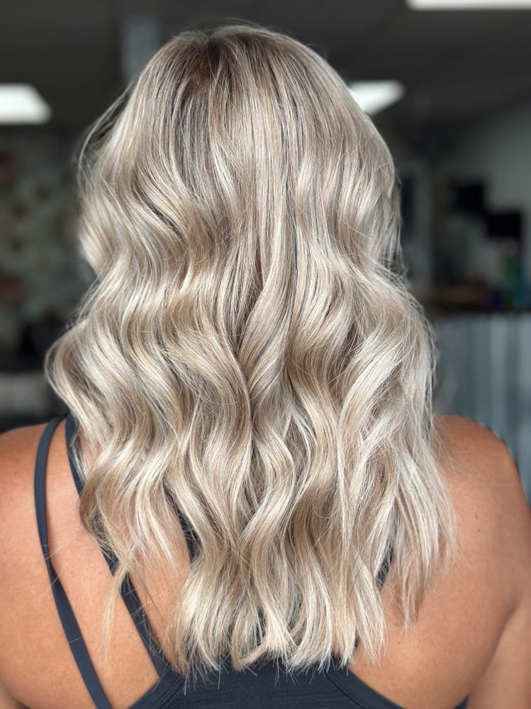 Shampoo, Cut, + Blowdry