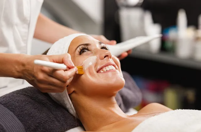 Skin Bar: Build Your Own Facial