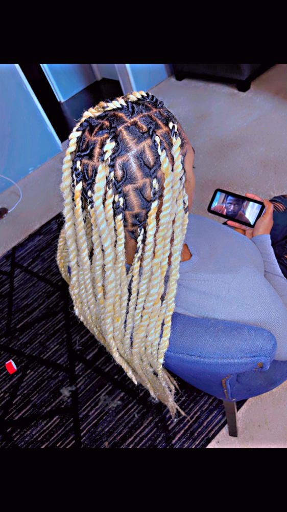 Invisible Locs at Loc’d with Autz in Mcclellanville, SC