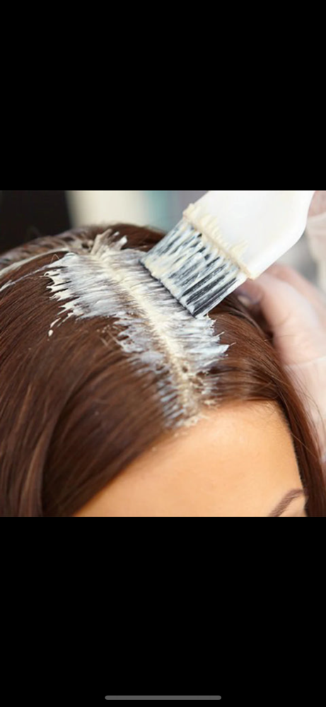 Root Touch Up at Kreatedbykassy in WARRIOR, AL
