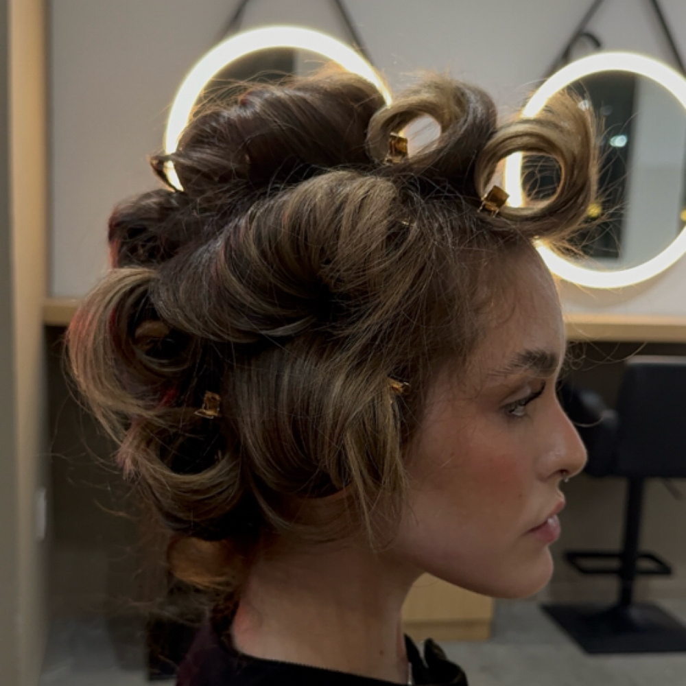 Blowout W Extensions