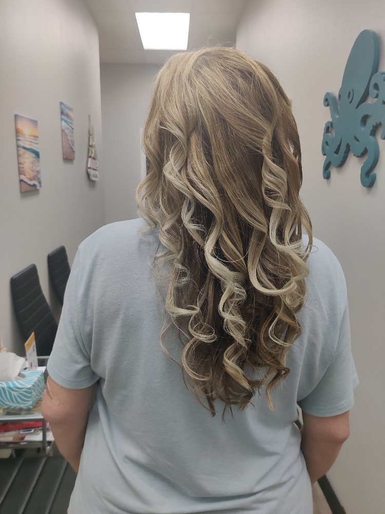 Shampoo, Blow-dry And Beach Wave