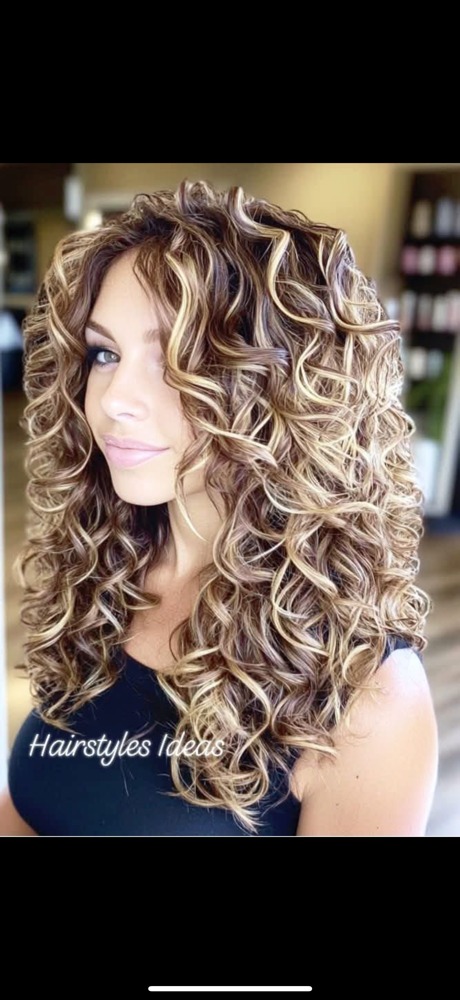 Shampoo, Blow-dry And Beach Wave